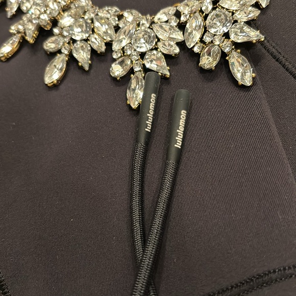 Lululemon unleash strength hoodie - Picture 4 of 7